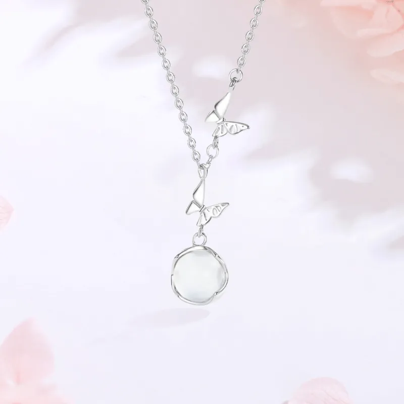 Master Kim Chalcedony Necklaces Unisex-1