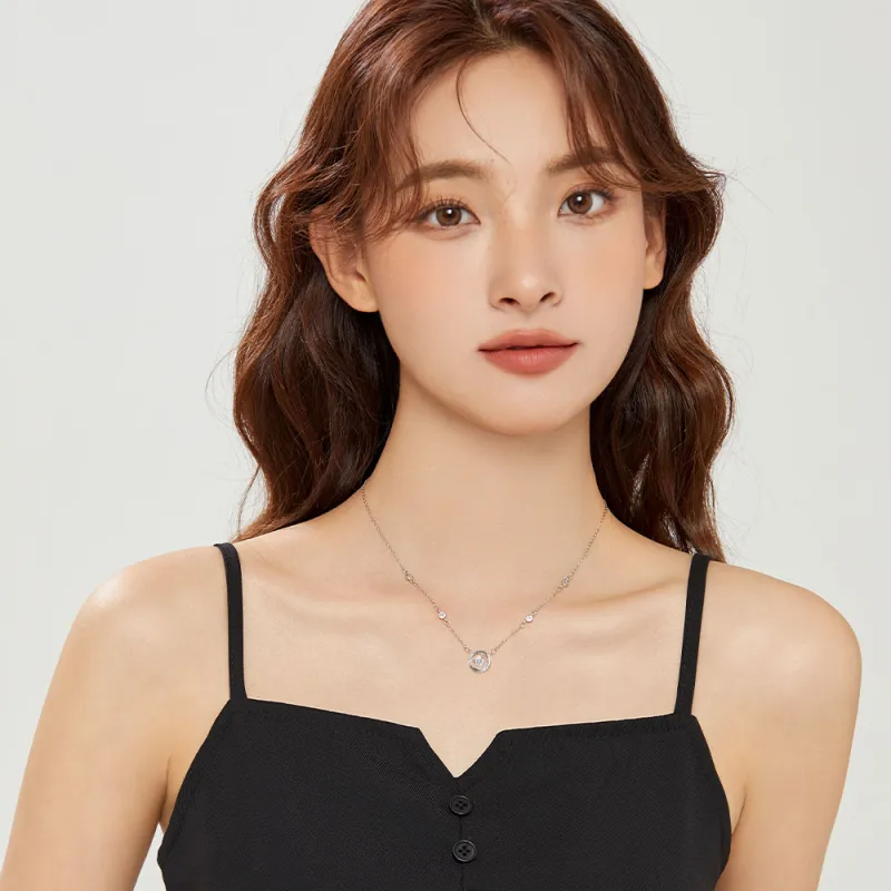 Master Kim Niche Luxury Design Premium Feel Necklaces Women's-1