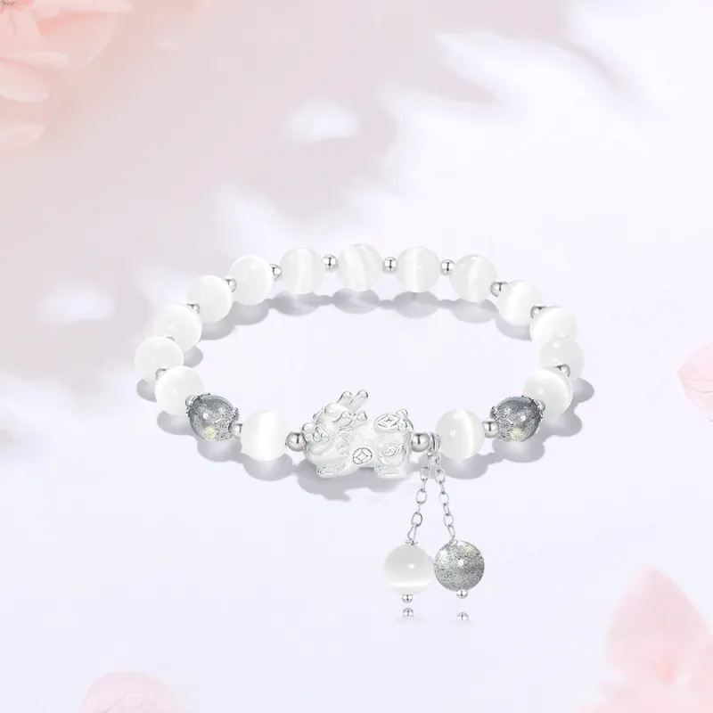 Master Kim Glass Cat Eye Bracelets Unisex-1