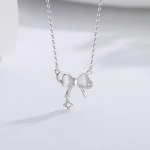 Master Kim Glass Cat Eye Necklaces Women's