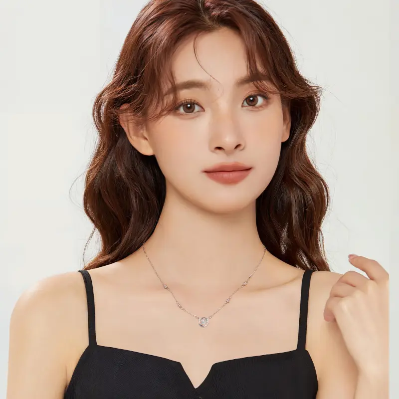 Master Kim Niche Luxury Design Premium Feel Necklaces Women's-3