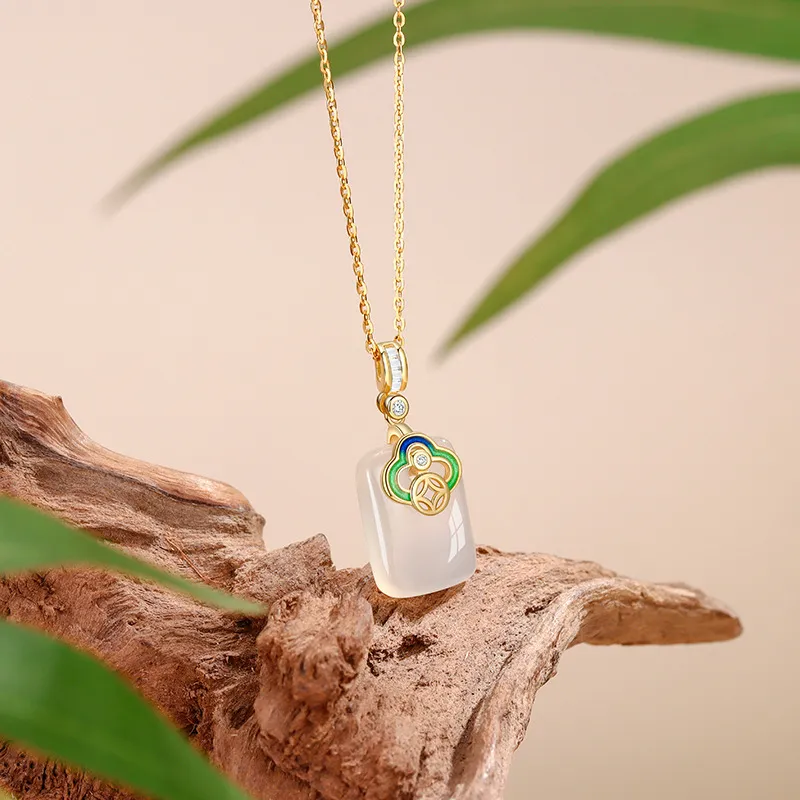 Master Kim Chalcedony Necklaces Unisex-3