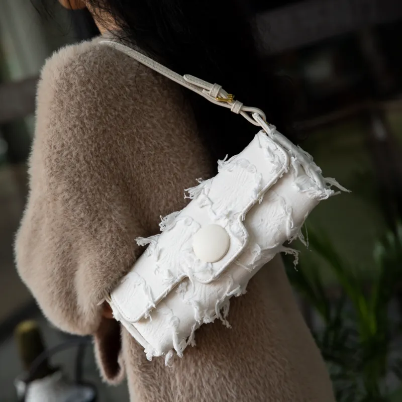 MACKJANICE Polyurethane Synthetic Leather Shoulder Bag Baguette Bag Shoulder Bag Women's Fringe White-4