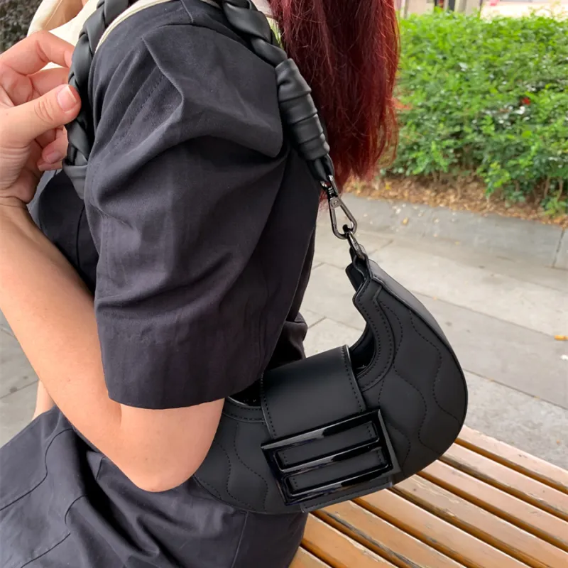MACKJANICE Polyurethane With Synthetic Leather Shoulder Bag Women's Black-6
