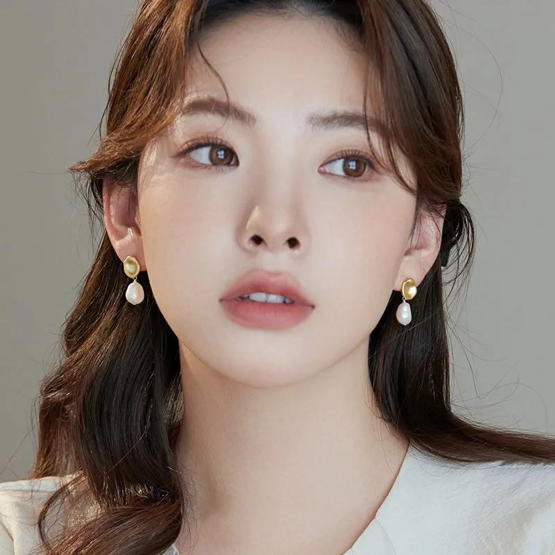 Love Pearl Stud Earrings Women's-5