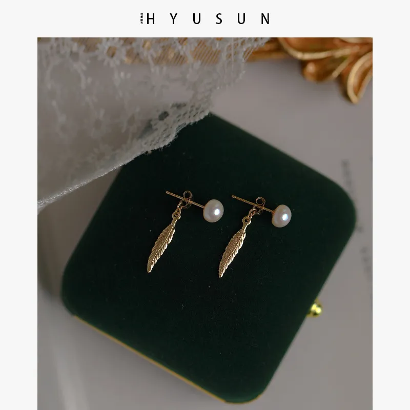 Love Pearl Earrings Women's-1