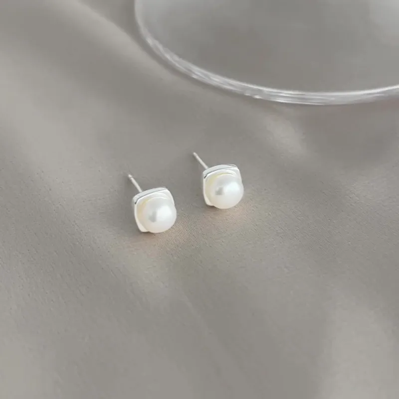 Love Pearl Stud Earrings Women's-1