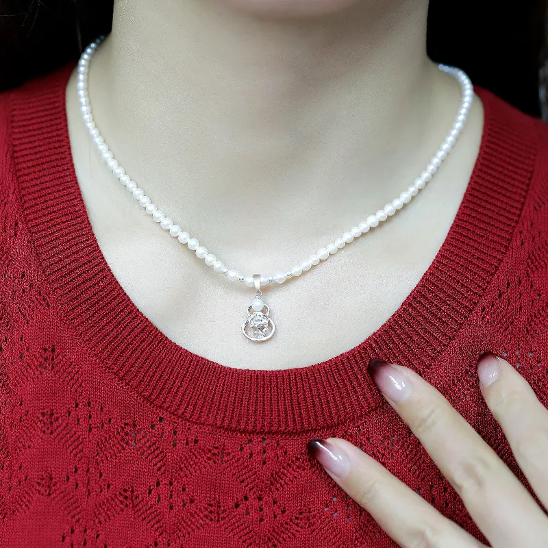 Love Pearl Necklaces Women's-4