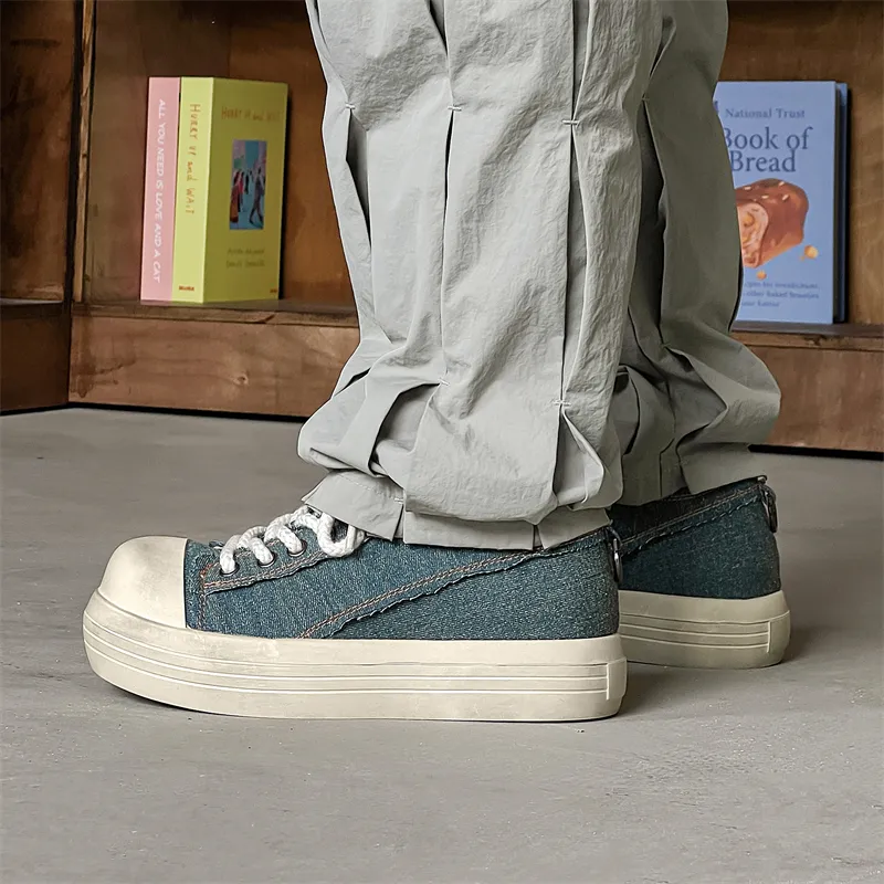 Breathable Low Top Stylish Skateboarding Shoes/Canvas Shoes Style Unisex-17
