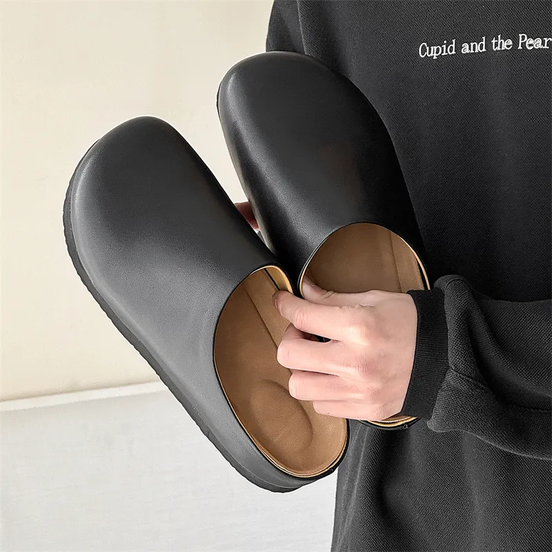 LUOMAIKE Rubber Sole Slip Resistant Closed Toe Slippers Unisex Black-1