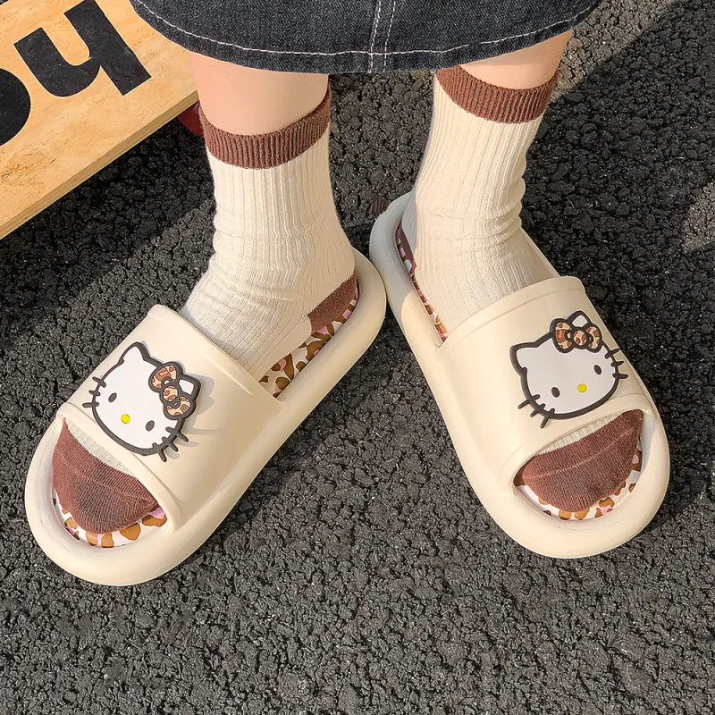 Soft Hello Kitty Slippers / Home Slippers-7
