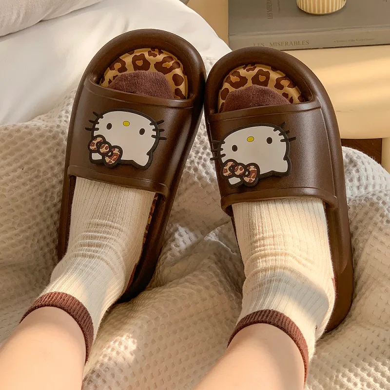Soft Hello Kitty Slippers / Home Slippers-14