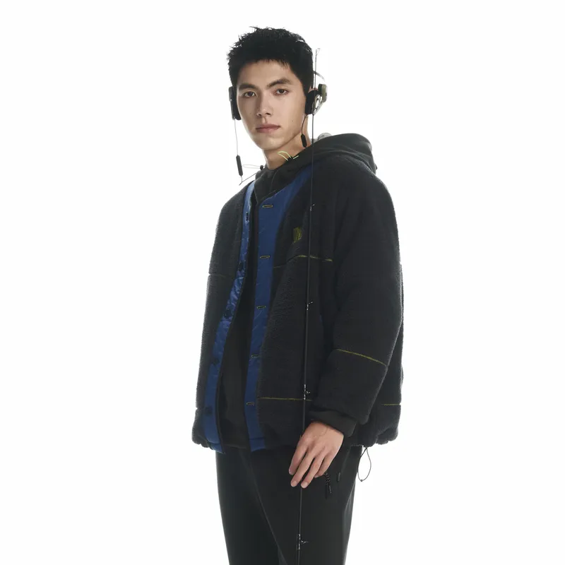 BODY WILD Velvet feel Coat Unisex-4