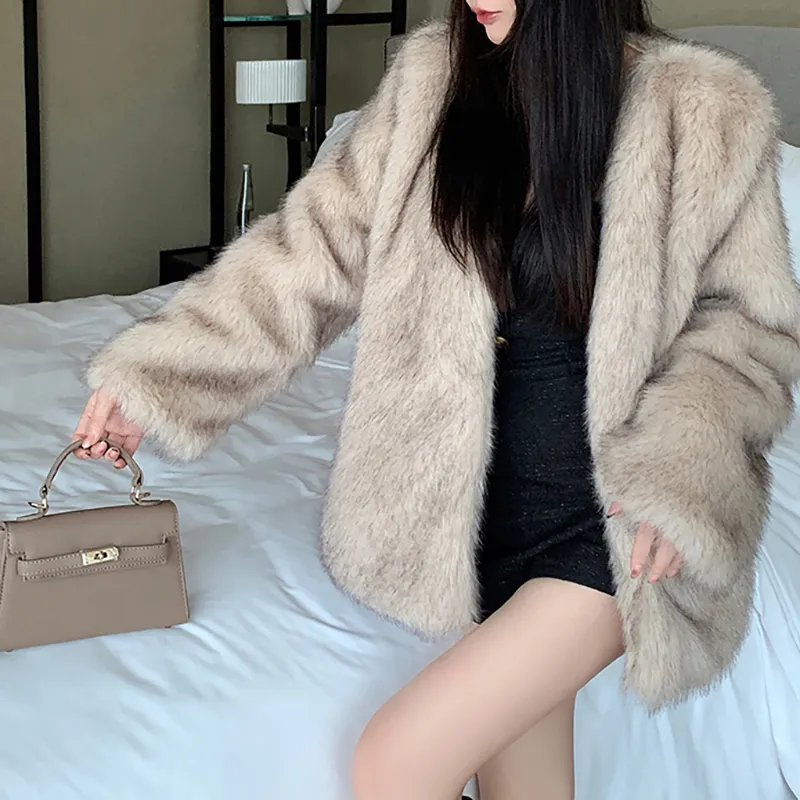 MKBY Velvet feel Coat Women's Light Wheat-6