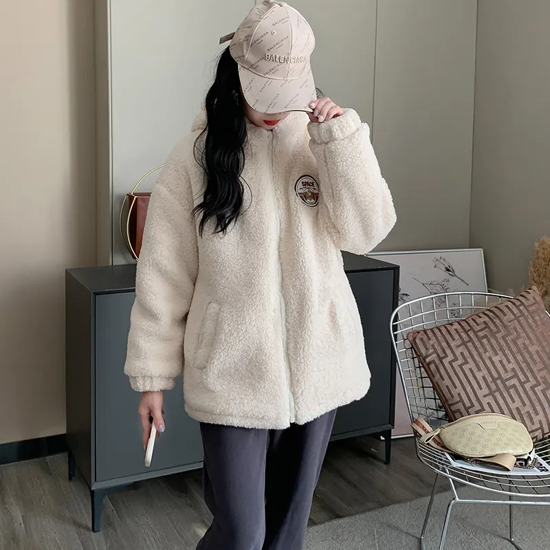 MKBY Velvet feel Coat Women's Apricot-3