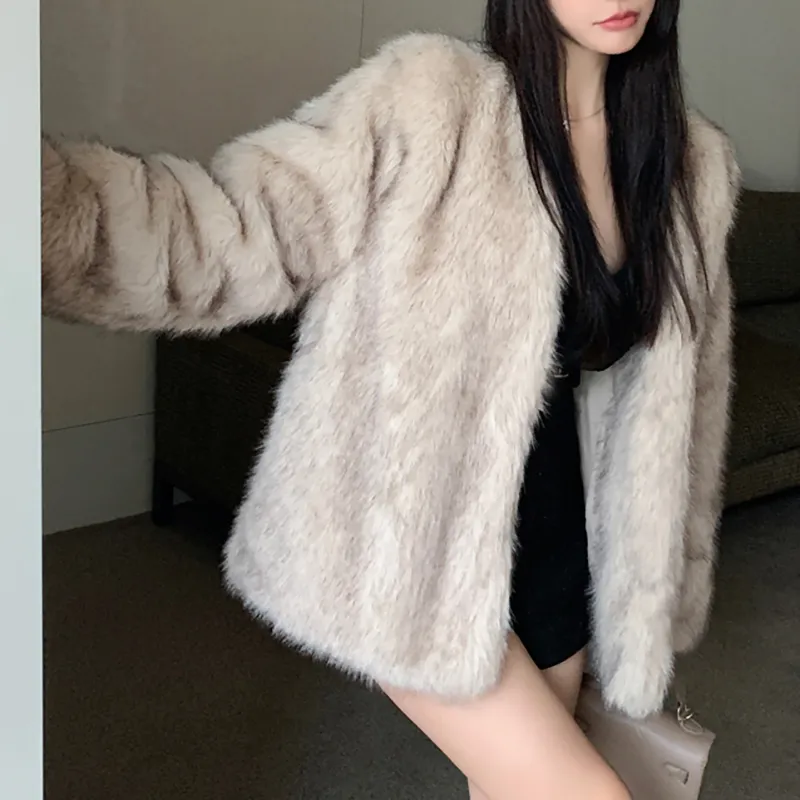 MKBY Velvet feel Coat Women's Light Wheat-3