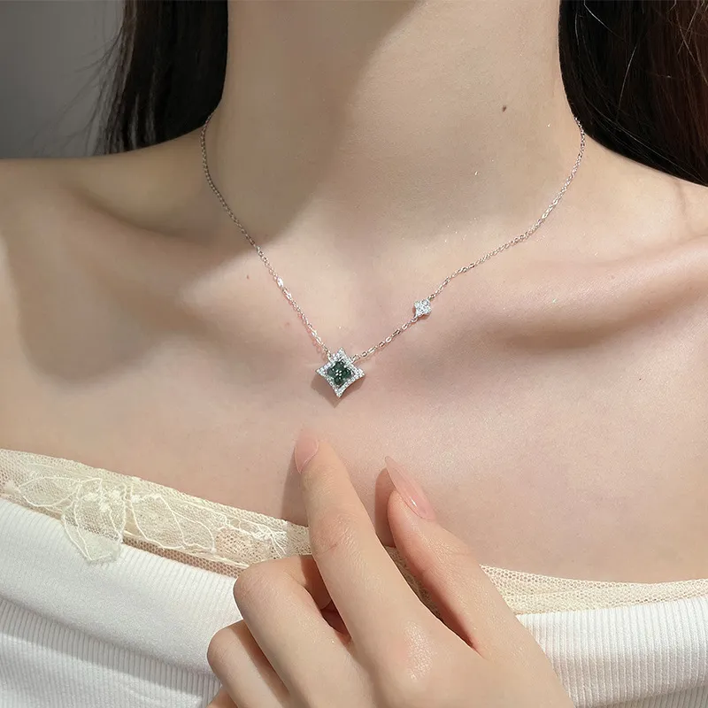 VIVIWELL Ice Type Jadeite Necklaces Women's-2