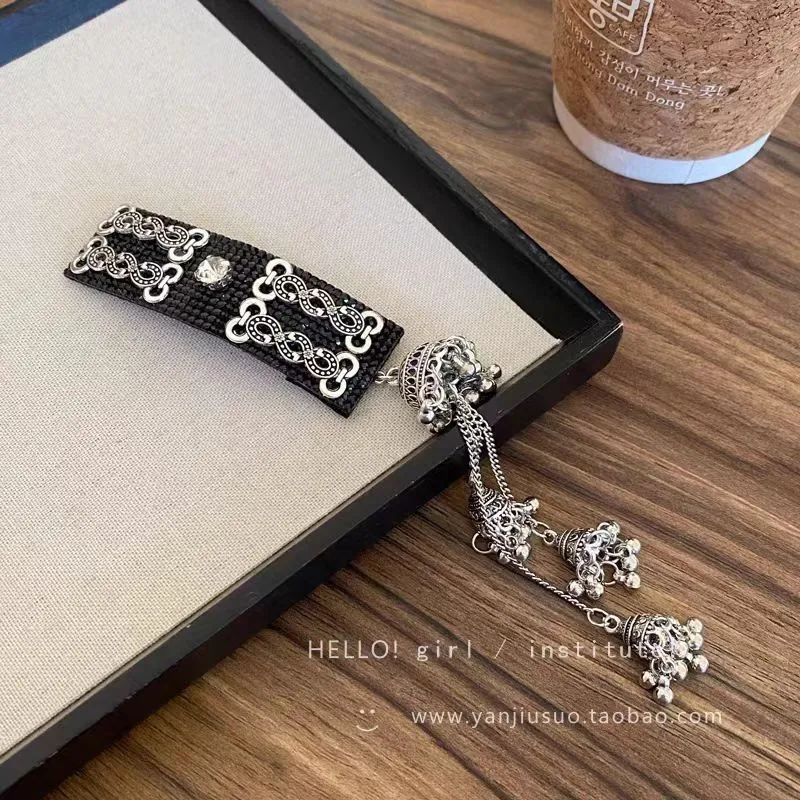 VIVIWELL Resin Hair Clips Women's-4