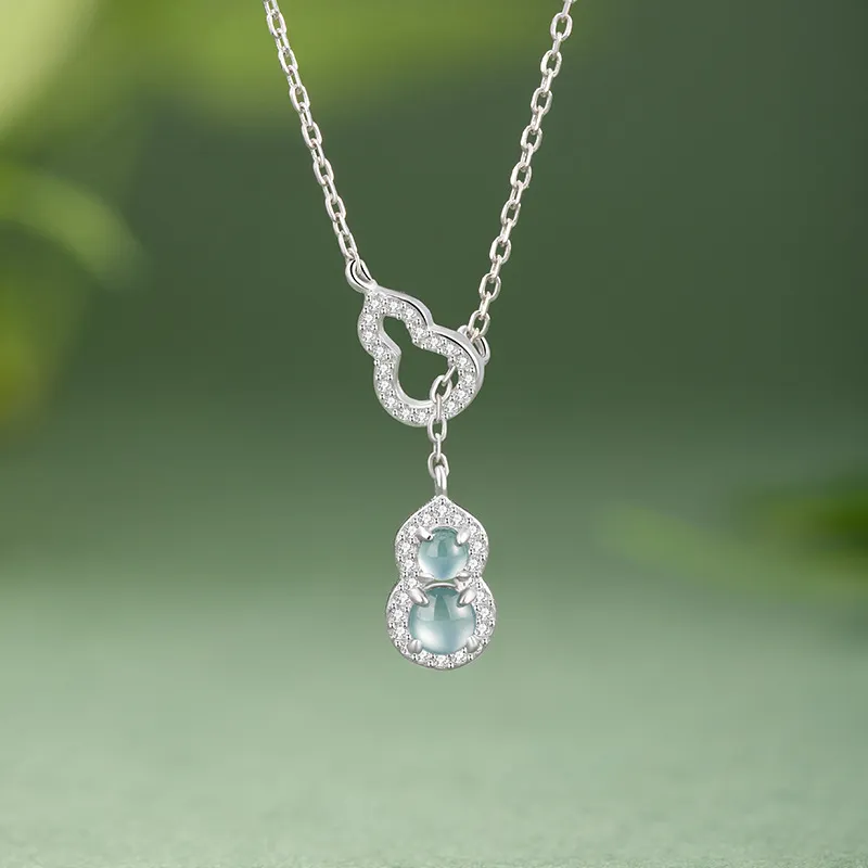 VIVIWELL Ice Glutinous Necklaces Women's-4