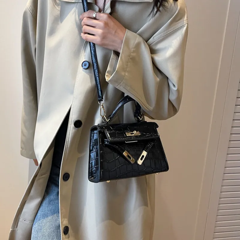 Bywhich PU Handbag Regular Women's Black-2
