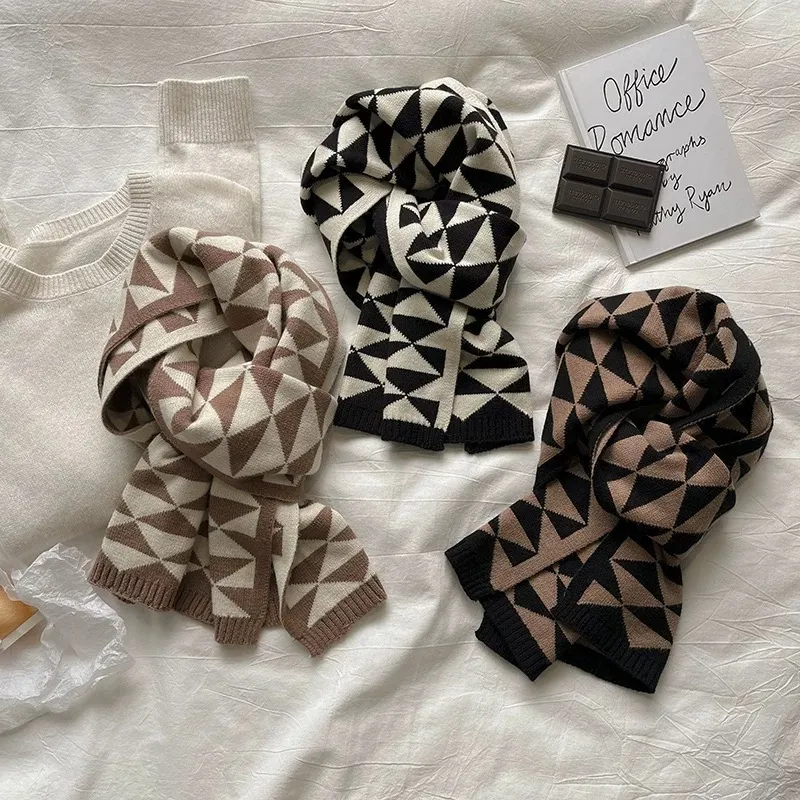 ASTAR HADES Knit Scarves Unisex-1