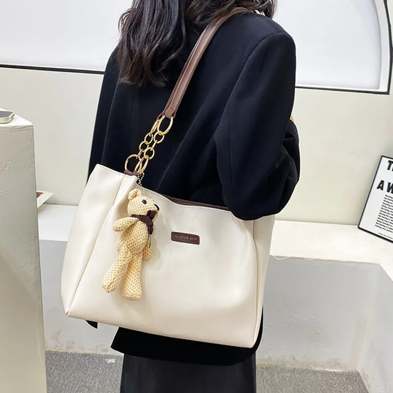 Bywhich PU Shoulder Bag Regular Women's Ecru-4
