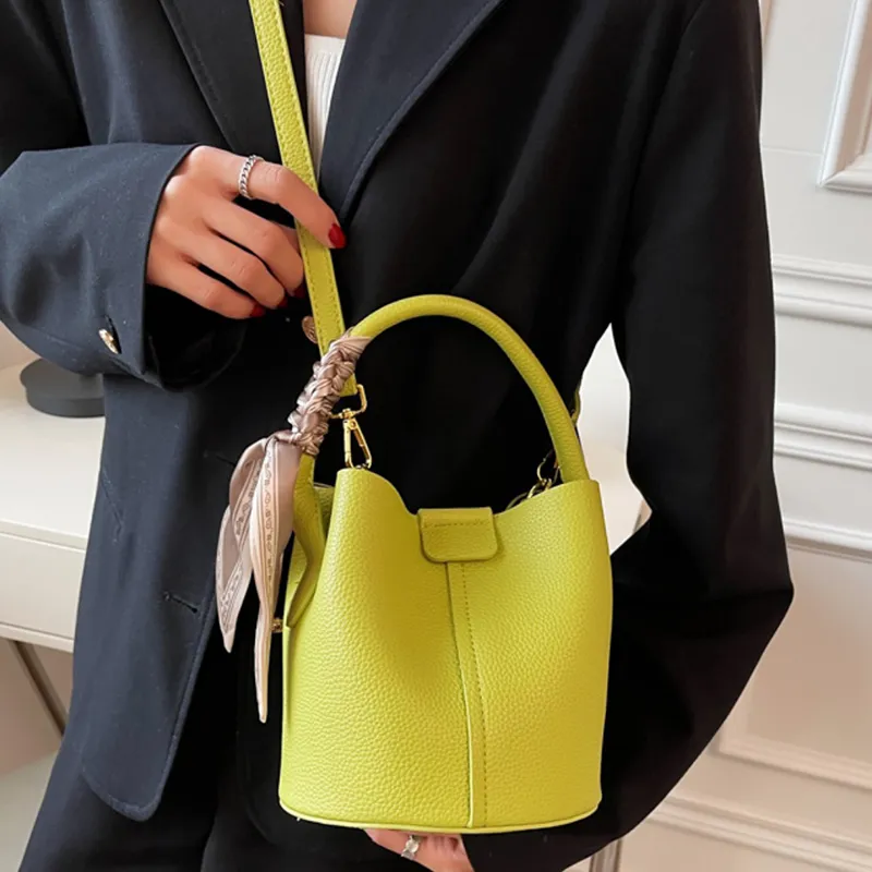 Bywhich PU One Shoulder Handbag Crossbody Bag Regular Women's White-12