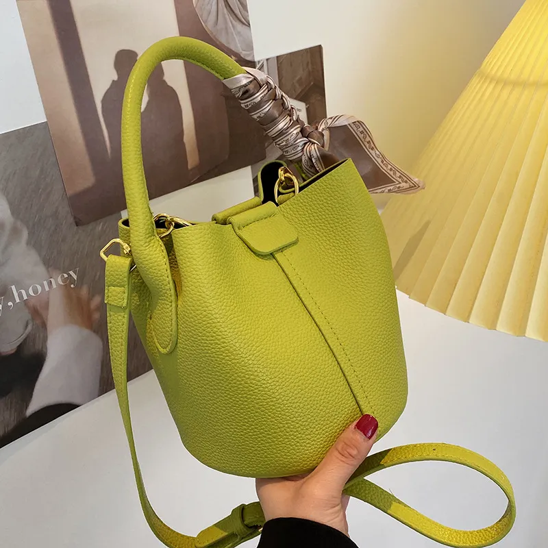 Bywhich PU One Shoulder Handbag Crossbody Bag Regular Women's White-11