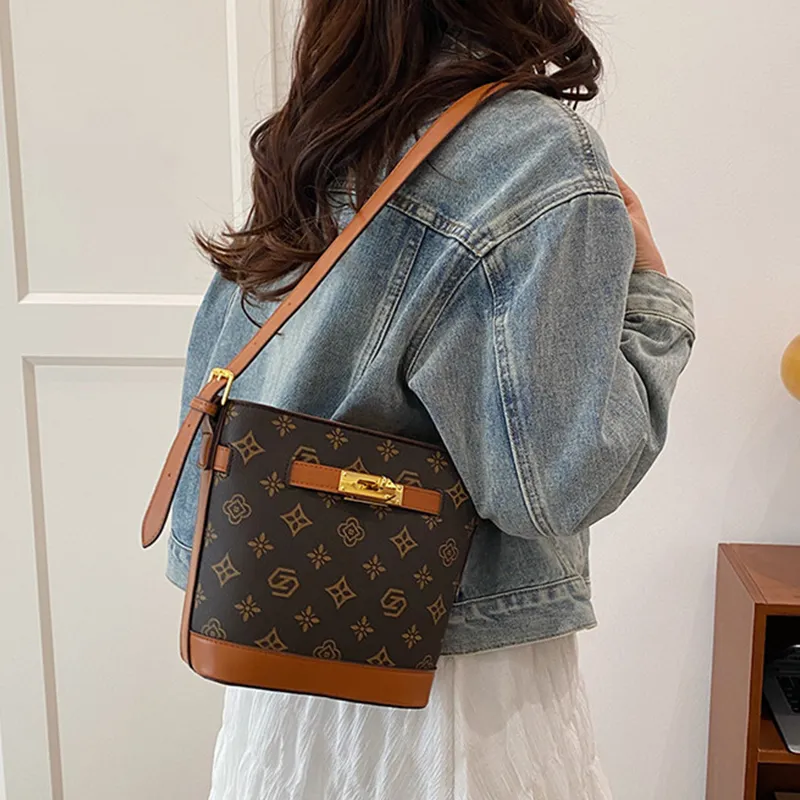 Bywhich PU Bucket Bag, Shoulder Bag, Crossbody Bag Women's Brown-7
