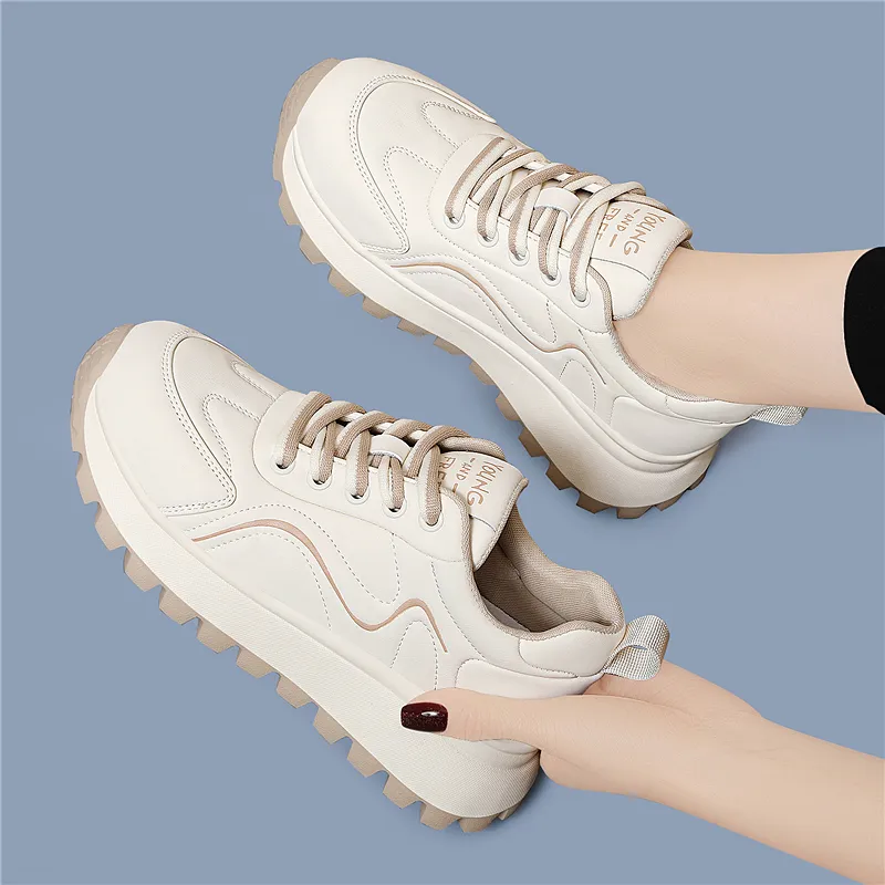 Golden Silk Rabbit Low-Top Running Shoes Women's-6