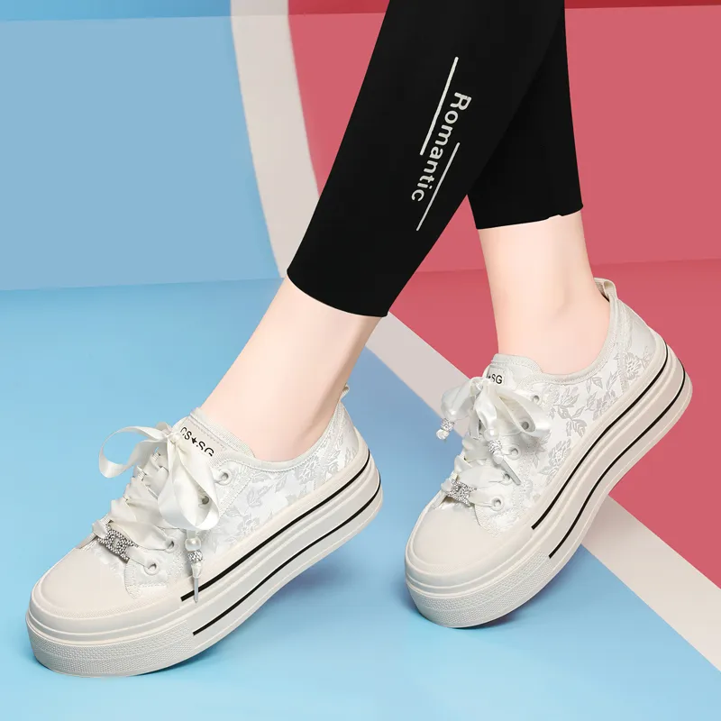Golden Silk Rabbit Breathable Lightweight Height Increasing Low-Top Casual Shoes Women's Black-11