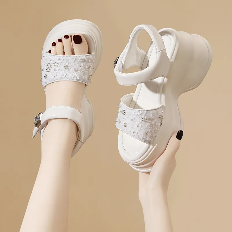 Golden Silk Rabbit Strap Sandals 8.5cm Women's-13