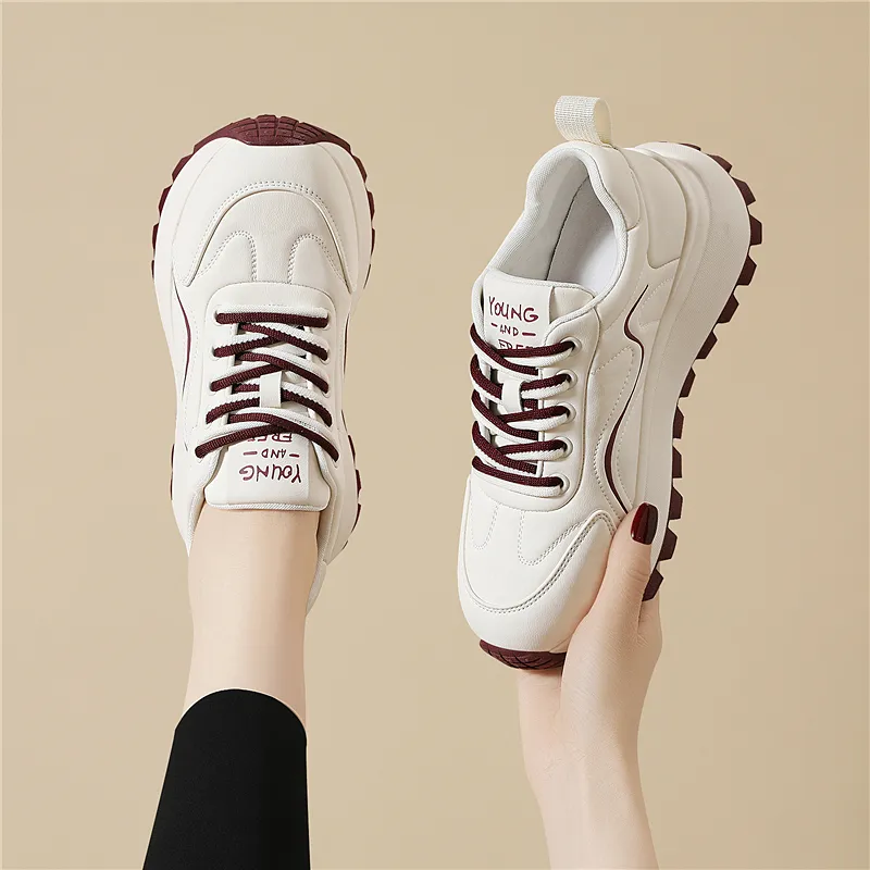 Golden Silk Rabbit Low-Top Running Shoes Women's-11