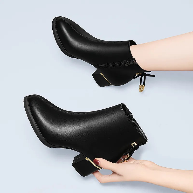 Golden Silk Rabbit Ankle Boots Women's Black-6