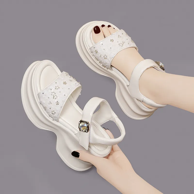 Golden Silk Rabbit Strap Sandals 8.5cm Women's-14