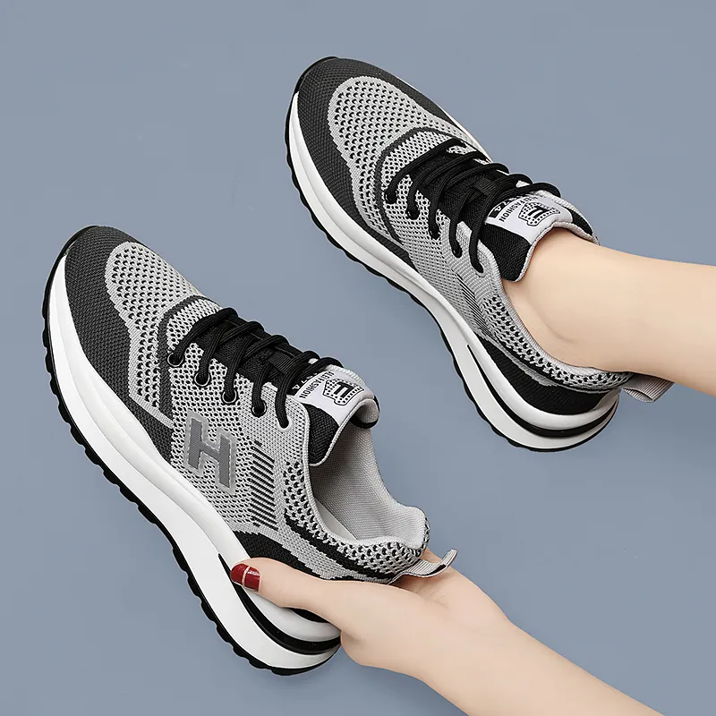 Golden Silk Rabbit Cushioned Anti Slip And Wear Resistant Lightweight Low Top Running Shoes Women's-6