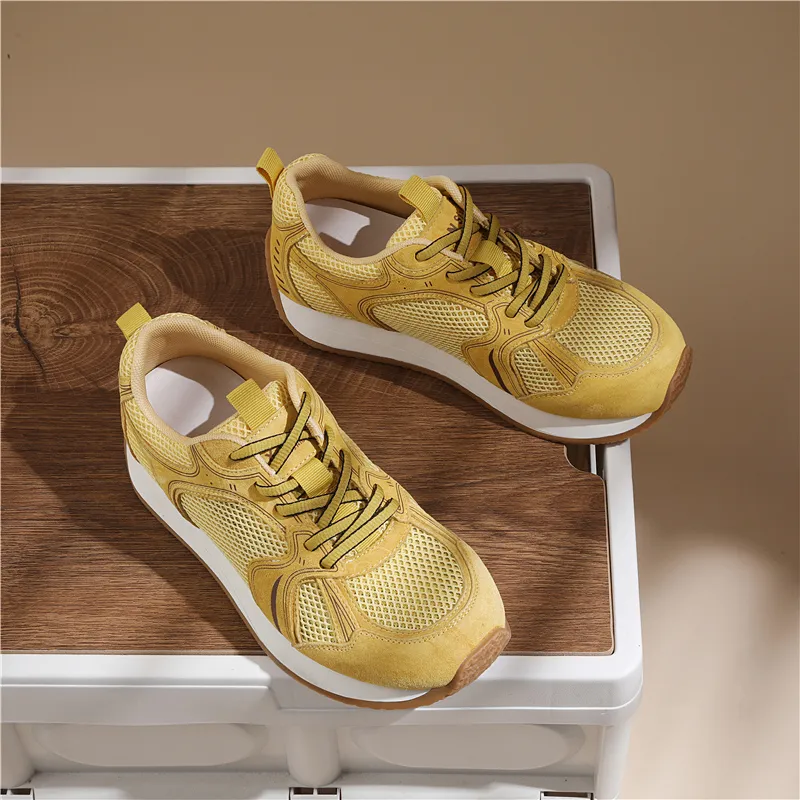 Golden Silk Rabbit Low Top Casual Shoes Women's-9
