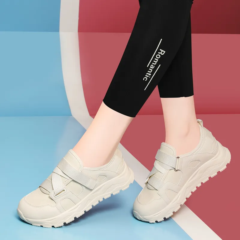 Golden Silk Rabbit Low-Top Casual Shoes Women's-8