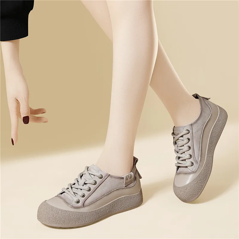 Golden Silk Rabbit Low-Top Skateboard Shoes Women's-10