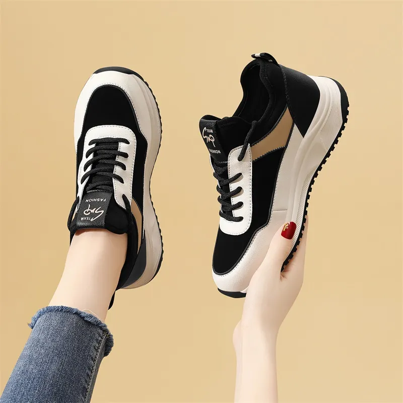 Golden Silk Rabbit Lightweight And Breathable Low-Top Chunky Sneakers Women's Black-5