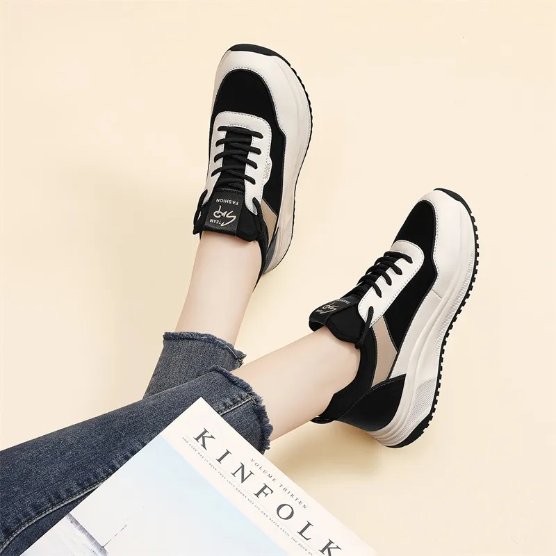 Golden Silk Rabbit Lightweight And Breathable Low-Top Chunky Sneakers Women's Black-6