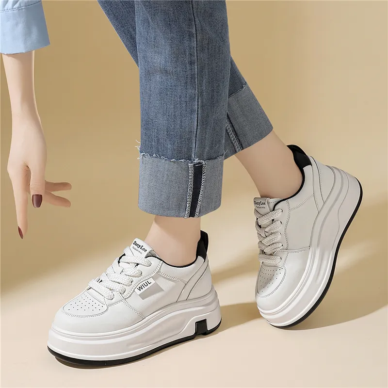 Golden Silk Rabbit Anti-Slip And Wear-Resistant Height Increasing Low-Top Skateboard Shoes Women's-3