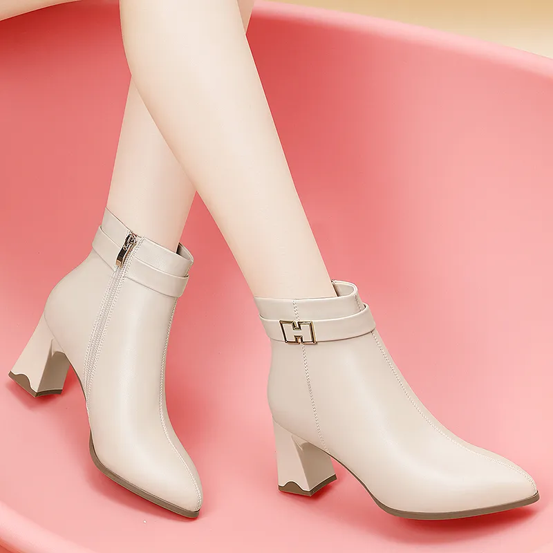 Golden Silk Rabbit Ankle Boots 6cm Women's-9
