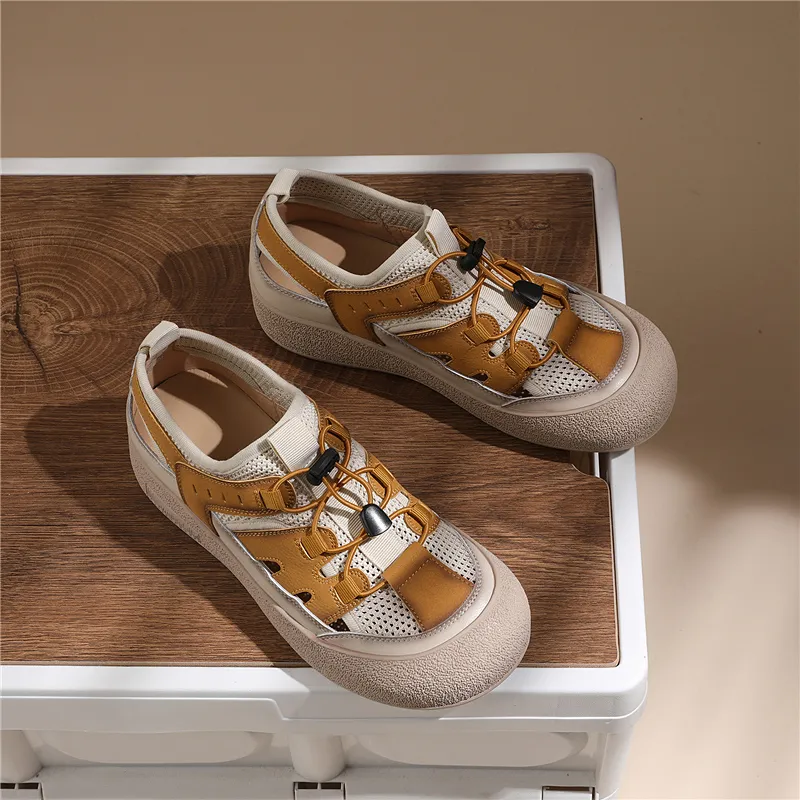 Golden Silk Rabbit River Trekking Shoes Women's-8