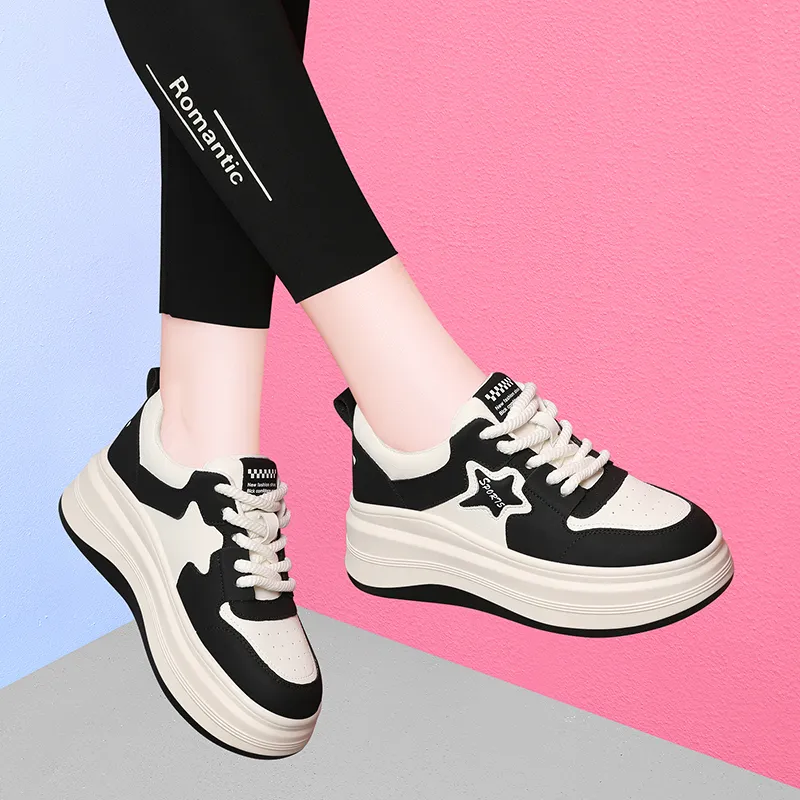 Golden Silk Rabbit Slip-Resistant Cushioning Lightweight Low-Top Skateboard Shoes Women's Black-7