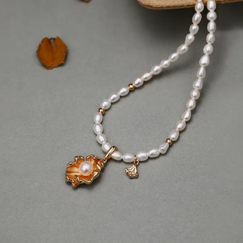RUNXINZHUBAO Freshwater Pearl Necklaces Women's-1