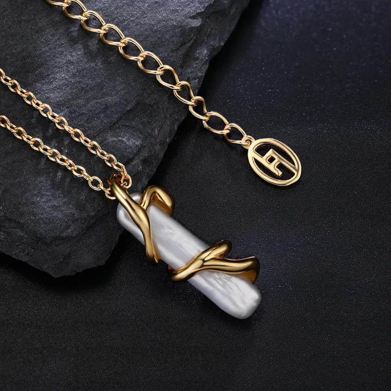 RUNXINZHUBAO Freshwater Pearl Necklaces Women's-3