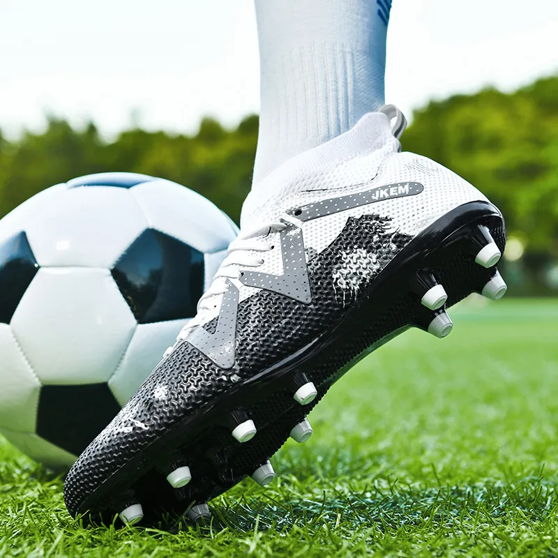 JKEM Cushioning, Slip Resistant, Abrasion Resistant, Breathable, Impact Resistant, Lightweight Soccer Shoes Unisex-17