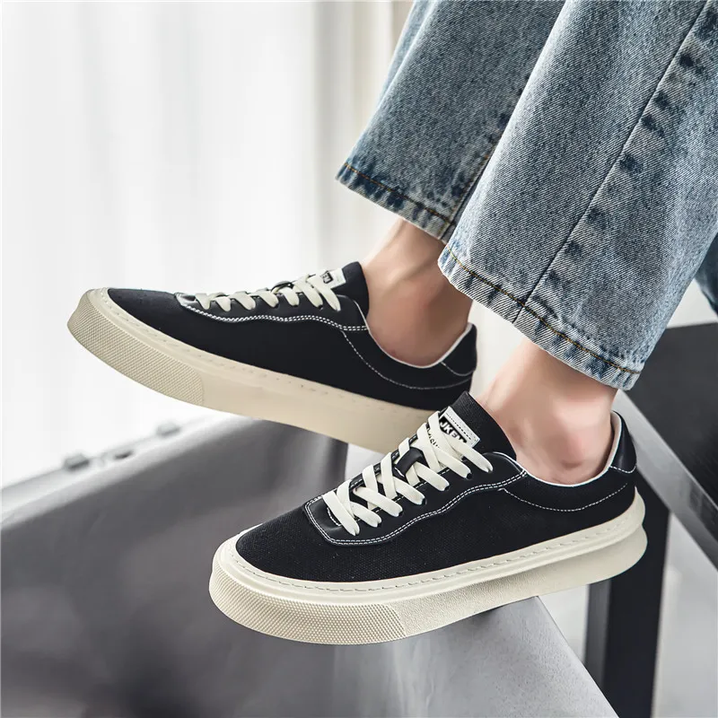 JKEM Cushioning Abrasion Resistant Breathable Slip Resistant Low Top Canvas Shoes Men's-1