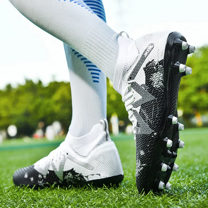 JKEM Cushioning, Slip Resistant, Abrasion Resistant, Breathable, Impact Resistant, Lightweight Soccer Shoes Unisex-15